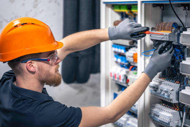 Best Emergency Electrical Repair  in Bayshe, OR